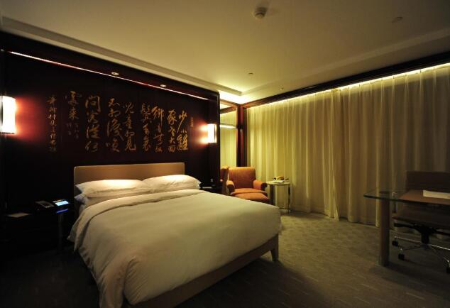 客房智能控制系統(tǒng)的作用主要體現(xiàn)在哪些方面