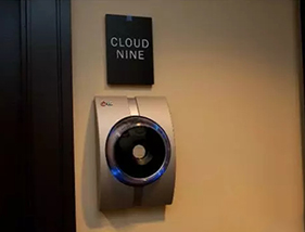 挑選門(mén)鎖房控